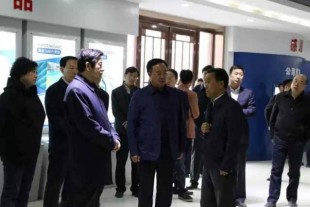 白銀市市委書記張智全一行蒞臨我公司調(diào)研指導