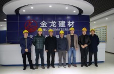 中國建筑材料聯(lián)合會石膏建材分會楊再銀秘書長攜上海敏明   四川峨勝集團領(lǐng)導(dǎo)一行蒞臨公司檢查指導(dǎo)工作